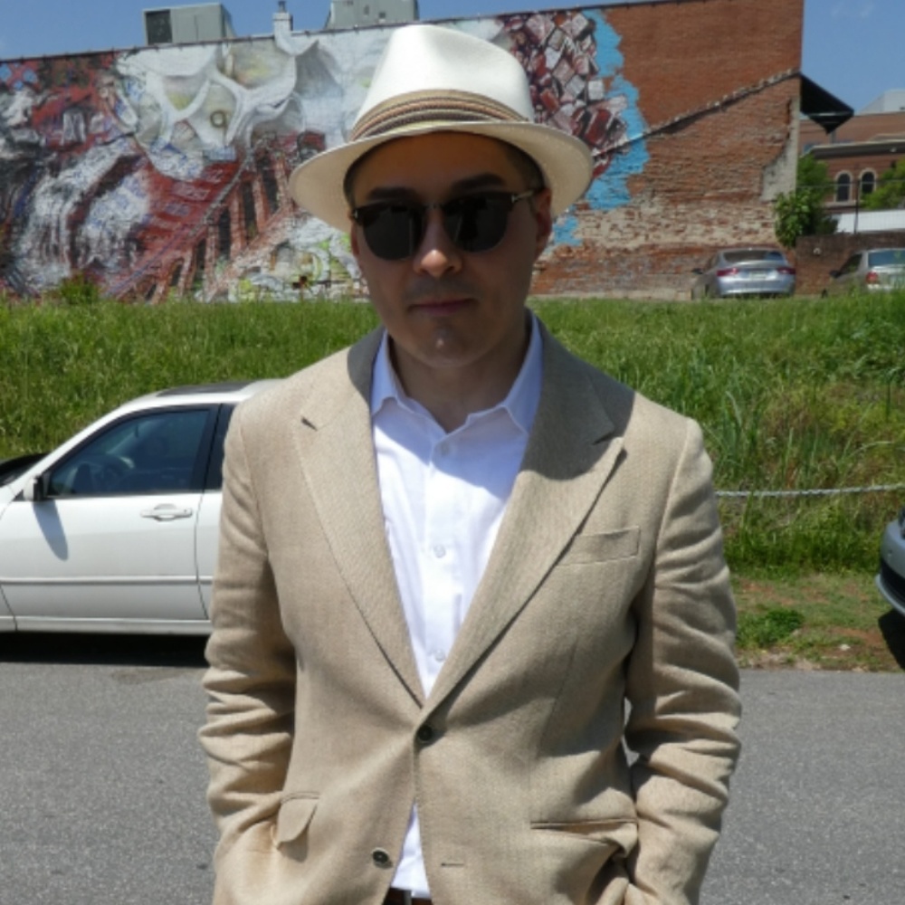 Meet your Posher, Javier